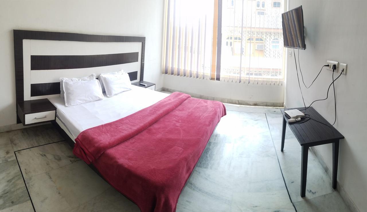 Time Square Guest House Jalandhar Exterior foto