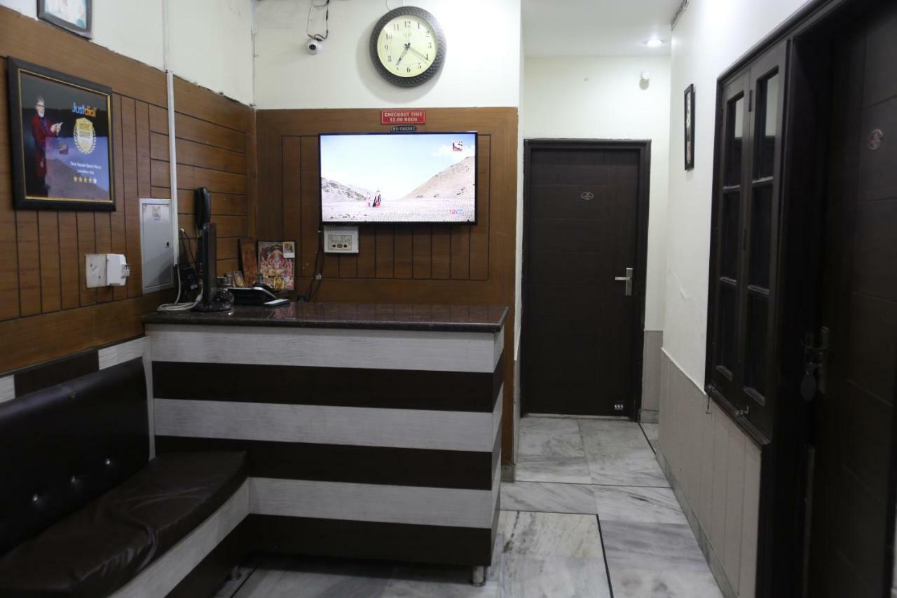 Time Square Guest House Jalandhar Exterior foto